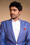 Vikram_Prabhu_at_Arima_Nambi_Audio_Launch.jpg